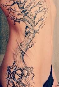 bočni struk seksi europski i američki model tetovaže na drvetu