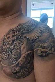 modeli i tatuazhit tatuazh dragon mbi-shpatull i bukur