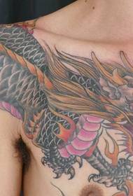 над рамото традиционен зъл дракон татуировка модел е много мощен
