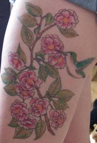 láb színű virág ágak és kolibri tetoválás minta