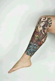 elegante tatuaggio di gamba di fiori