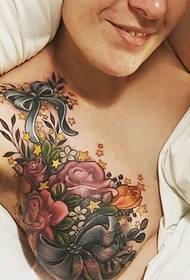 férfi mellkas színes virágok tetoválás tetoválás