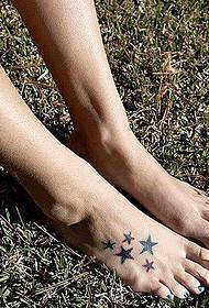 obere ụkwụ ise dị ọhụrụ pentagonal Star tattoo na-arụ ọrụ