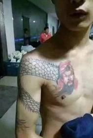 dhau ntawm lub xub pwg qis yuam Xiao Guan Gong avatar tattoo