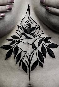 女胸校黑灰色玫瑰葉子紋身圖案