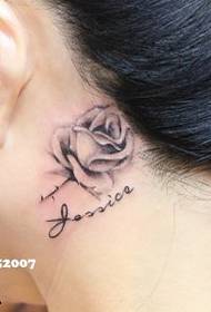 O le tamaʻitaʻi i tua o le taliga na faʻataʻitaʻiina le tattoo patterns e le fale taʻaloga