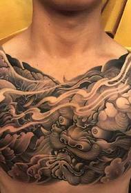 στήθος ανδρών παραδοσιακό μοτίβο τατουάζ Tangshi