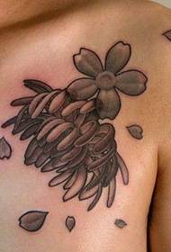 photo de modèle de tatouage poitrine chrysanthème