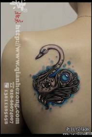 belleza hombros moda hermoso pequeño tatuaje de cisne patrón