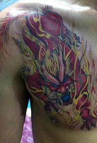 tatuaggio di unicorno di fuoco torace prepotente