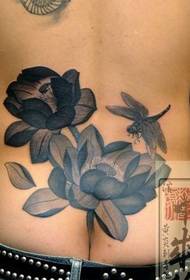 Geri bel kişilik siyah ve beyaz yusufçuk lotus dövme deseni
