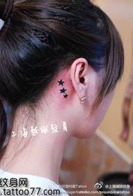 motivo a stella stella a cinque punte con motivo a tatuaggio da ragazza
