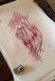 Europos mokyklos rankos rožių tatuiruotės rankraštis