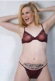 bikini seksīgs skaistums privāta vieta tetovējums modelis