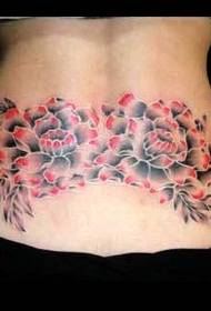 kyakkyawa da baya naɗa peony tattoo juna