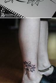 ayak bileği küçük taze lotus dövme deseni