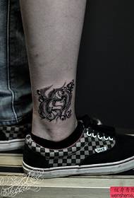 una foto Caviglia Pesci Tattoo Pattern