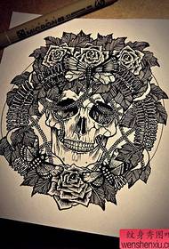Tattoo Picture Bar Merekomendasikan Karya Tato Bunga Mawar Eropa dan Amerika