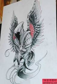 fotografia e shfaqjes së tatuazheve rekomandoi një model tatuazhi me vdekje
