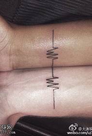 couple's ECG ንቅሳት ንድፍ