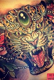 Schoul Stil Leopard Tattoo Muster