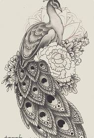 la figura del tatuaggio ha raccomandato un'immagine del tatuaggio di peonia pavone