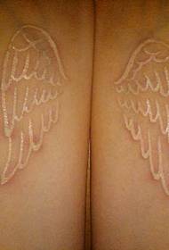 coppia piedi bellissime ali sangue piccione tatuaggio
