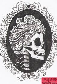 Personalizado patrón de manuscrito da tatuaxe do cráneo