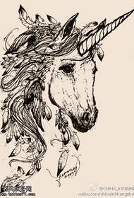 una figura di tatuatu hà cunsigliatu un tatuu di unicorniu in biancu è biancu 116832- A figura di u tatuatu hà cunsigliatu un quadru di tatuaggi di tatuaggi