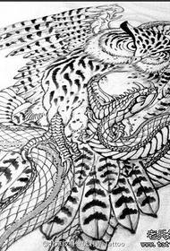 紋身圖推薦貓頭鷹蛇紋身手稿作品