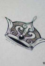 Imagen de muestra de tatuaje recomendada Un patrón de manuscrito de tatuaje de corona pequeña