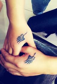 Hukou mooie paar vleugels totem tattoo