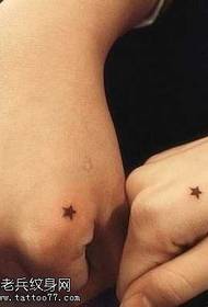 mão volta casal pentagrama tatuagem padrão