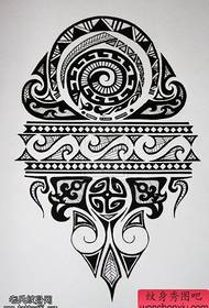 Tatuaje-figuro rekomendis maja-tataran verkon 116929-Tipografio montras krean krucan tatuan manuskripton