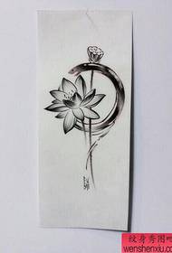 Patró de tatuatge de manuscrit de lotus