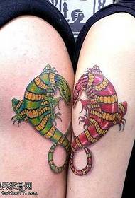 modèle de tatouage de bras lézard couple