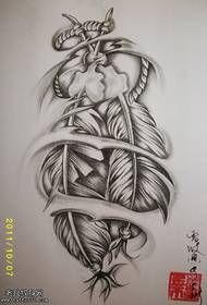 tagata faʻatusa ua fautuaina se pepa o le tattoo tattoo