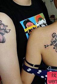 tatuaggio alternativo di ali d'angelo di coppia