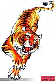a figura da tatuagem recomendou uma tatuagem de tigre de cor