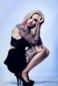 immagine di immagine affascinante di seduzione sexy di bellezza straniera classica di modo