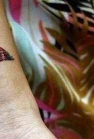 tatouage motif de tatouage étoilé