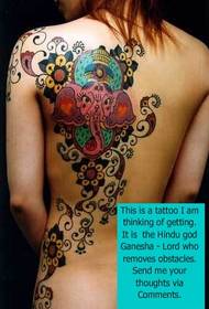 bukuria gjysmë-imazhi i tatuazhit të zotit punon për të shijuar figurën