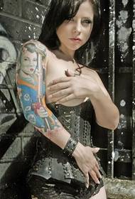 utenlandsk sexy vakker skjønnhet klassisk personlighet tatovering bilde