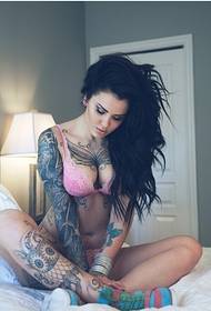 beautiful European and American beauty sexy fashion personality tattoo picture picture