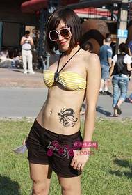 Immagini di tatuaggi totem di bellezza di personalità europea e americana