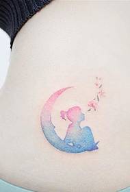 женски мали свежи свемир тема тетоважа узорак