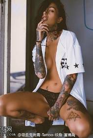 padrão de tatuagem de beleza sexy moda