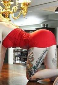 Gambar seksi tato kecantikan Eropah dan Amerika