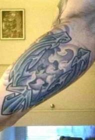 Padrão de tatuagem surreal logotipo tribal no braço