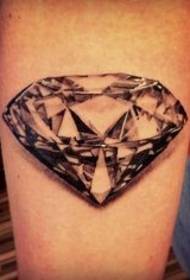 Супер фласх дијамантна тетоважа